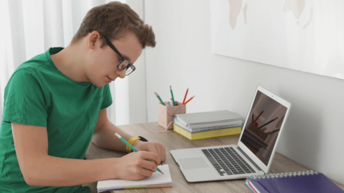 Google Sheets ou logiciel dédié : quel outil de suivi budgétaire pour quel profil de freelance